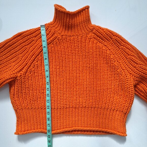 H&M Orange Chunky Knit Turtleneck Sweater - Picture 8 of 8
